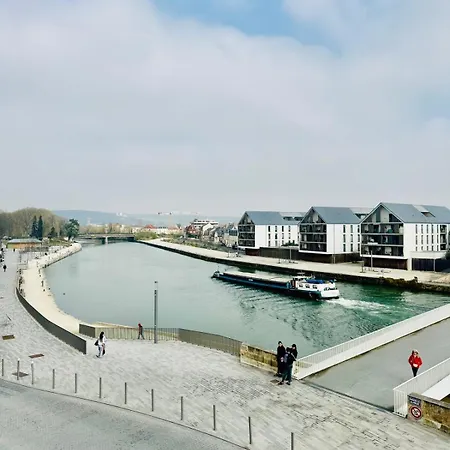 アパート Cote Aisne - Vue Imprenable ソアソン